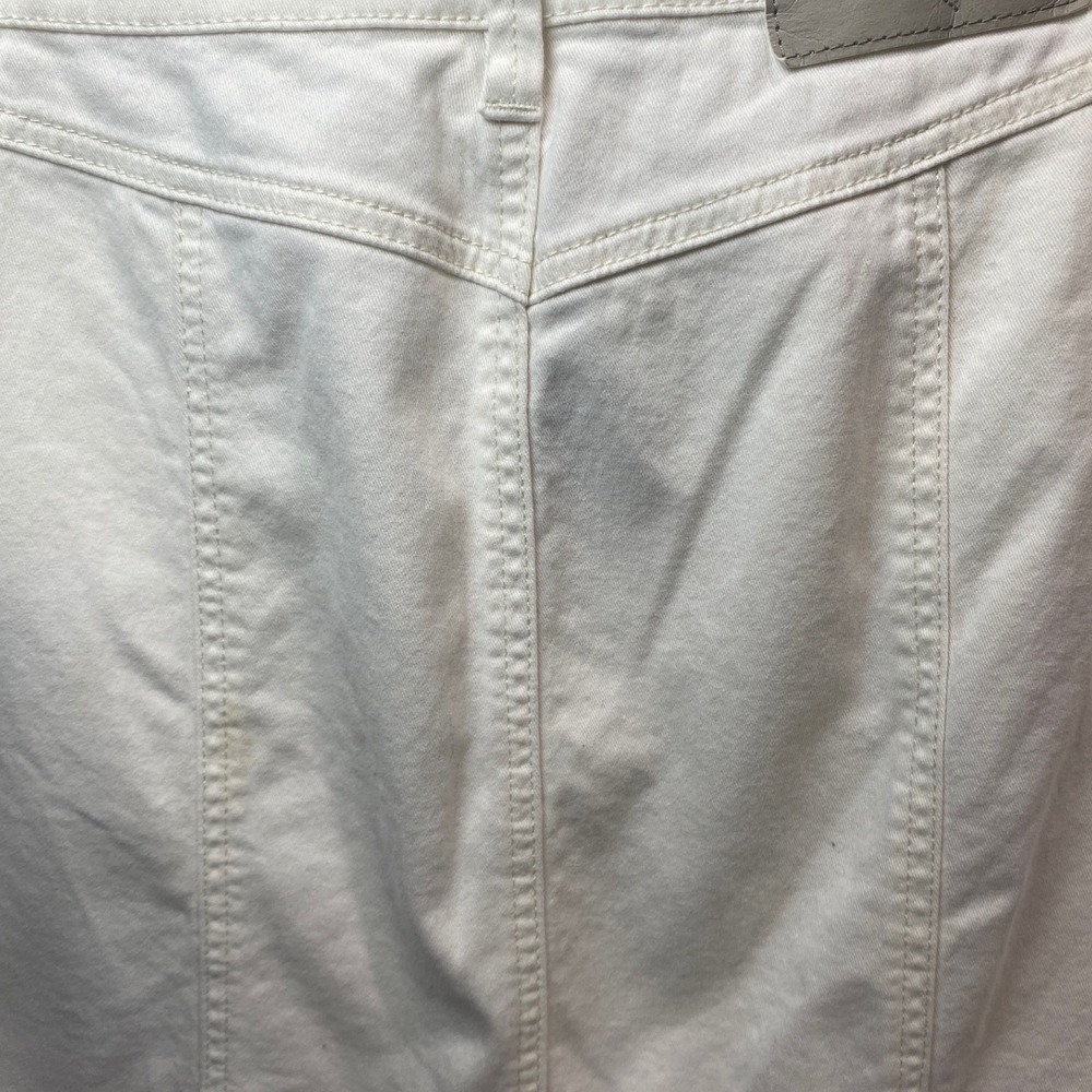 BCBGeneration Womens White Denim Button Front Mini Skirt Size 6 Stretch Cotton - Picture 4 of 9